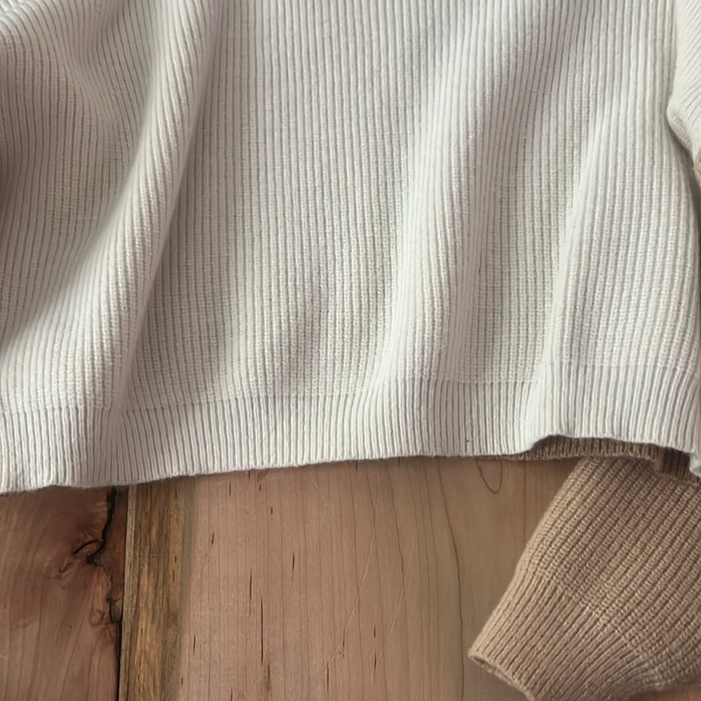 Lelia Collection Color Block Sweater - Picture 6 of 6